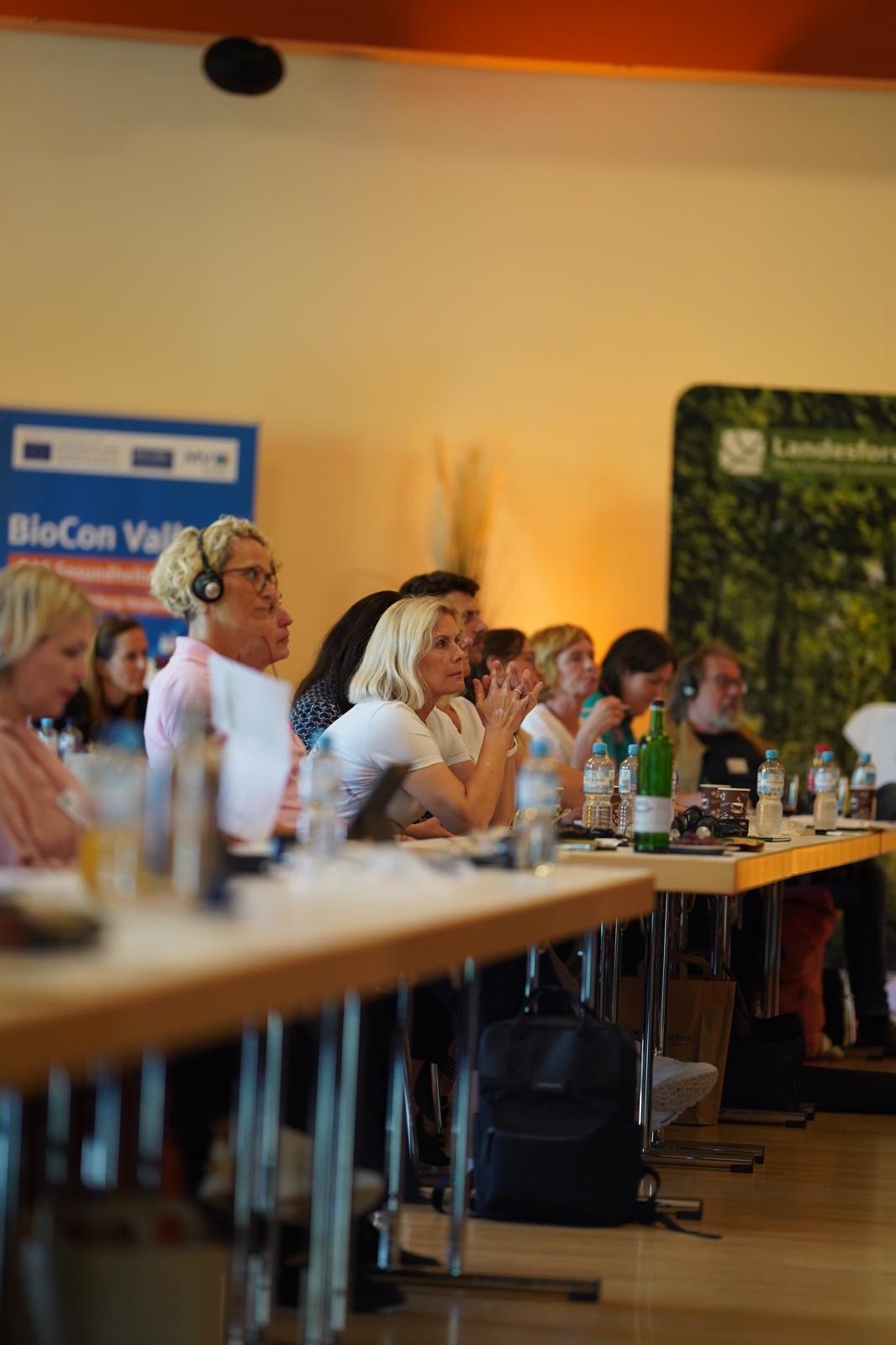 7b4f7fb1-f678-489e-ae47-755c9a1232d5